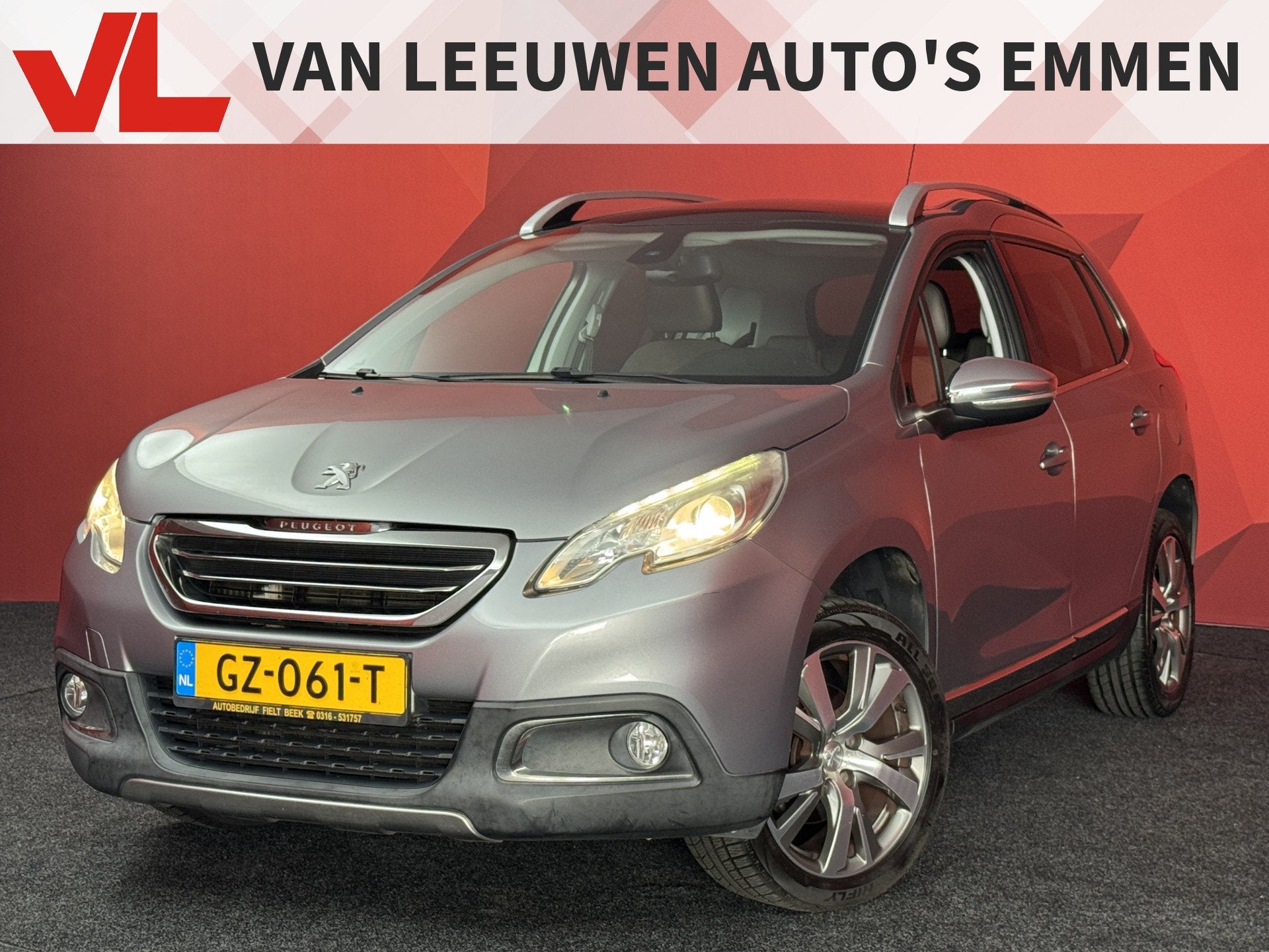 Peugeot 2008 1.2 PureTech Féline | Trekhaak | Pano | Clima, Gebruikt, Euro 6, 1270 kg, 49 €/maand