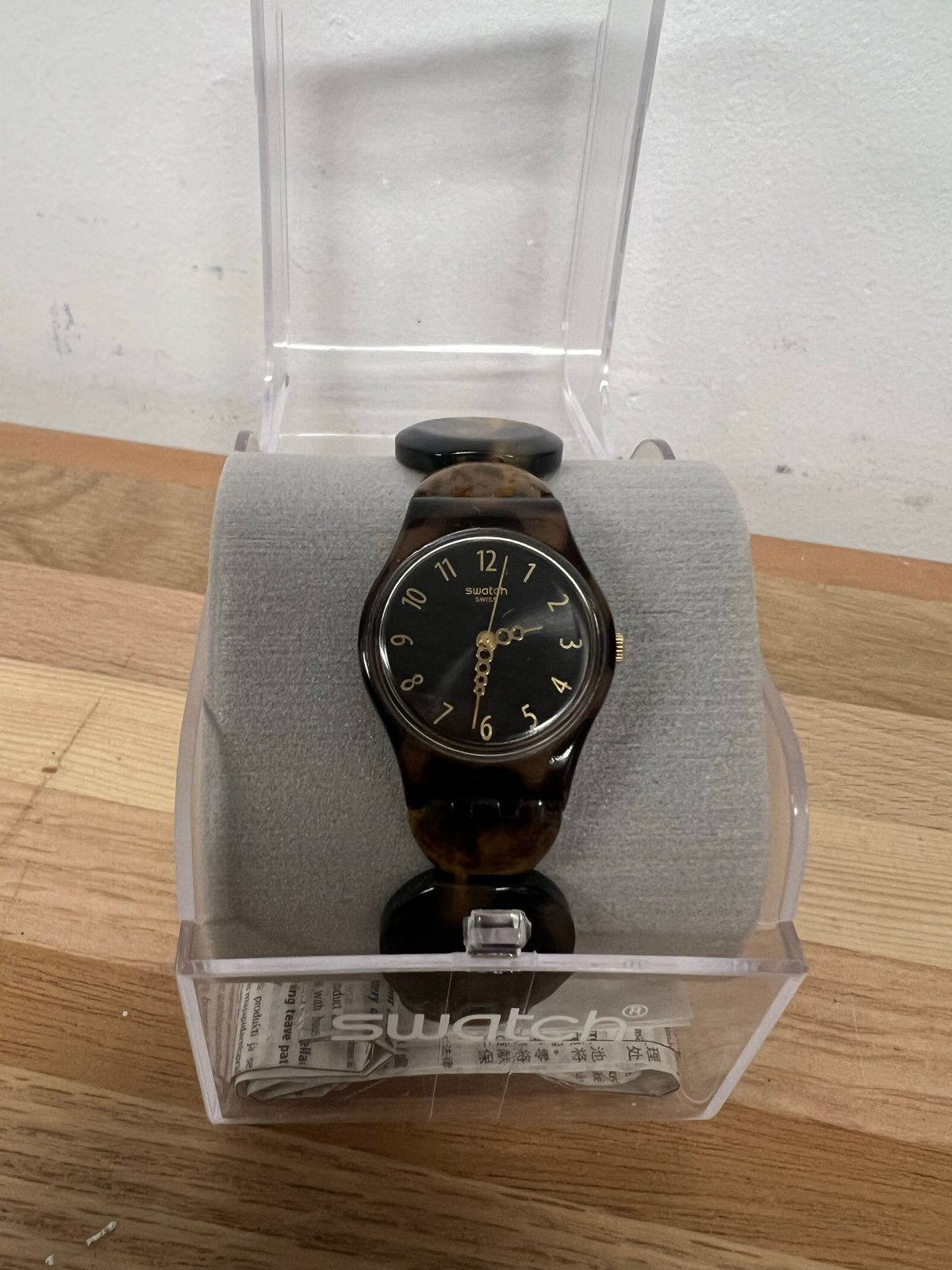 Swatch Lady Testudo Horloge, Kunststof, Polshorloge, Ophalen of Verzenden, Zo goed als nieuw