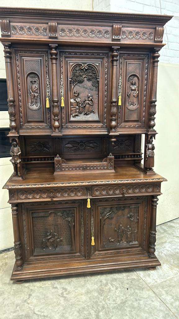 Antieke kast, Ophalen