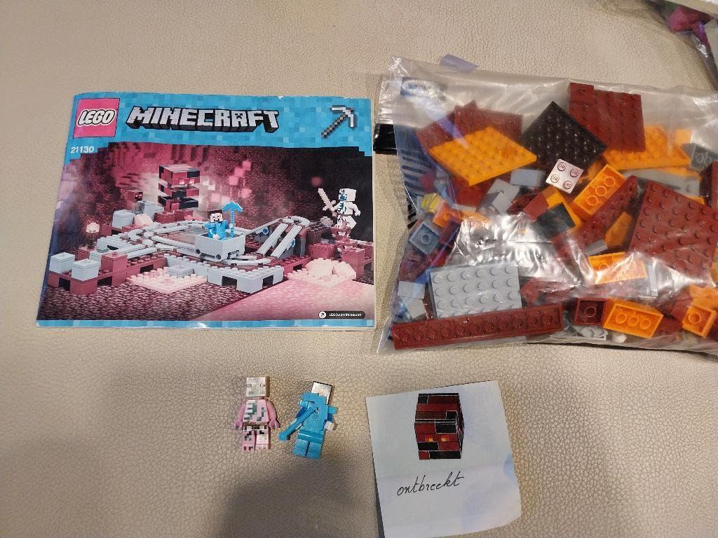 LEGO Minecraft 21130, Minecraft, Ophalen of Verzenden, Zo goed als nieuw, Complete set