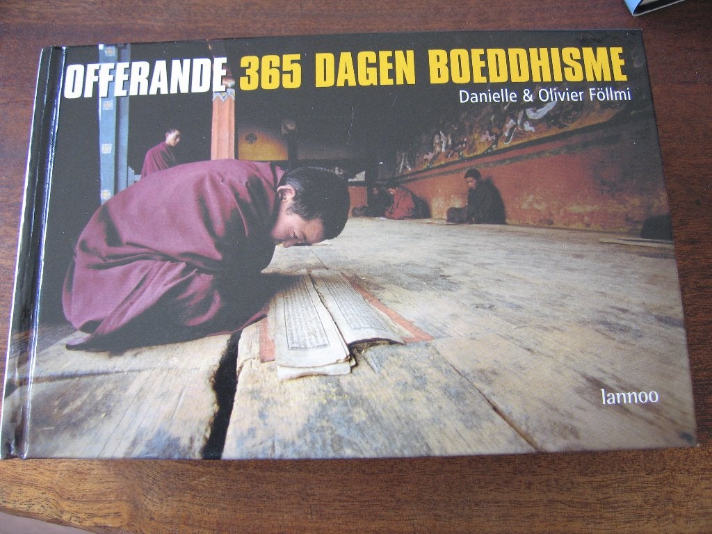 OFFERANDE 365 dagen BOEDDHISME, Ophalen of Verzenden, Zo goed als nieuw, Overige onderwerpen