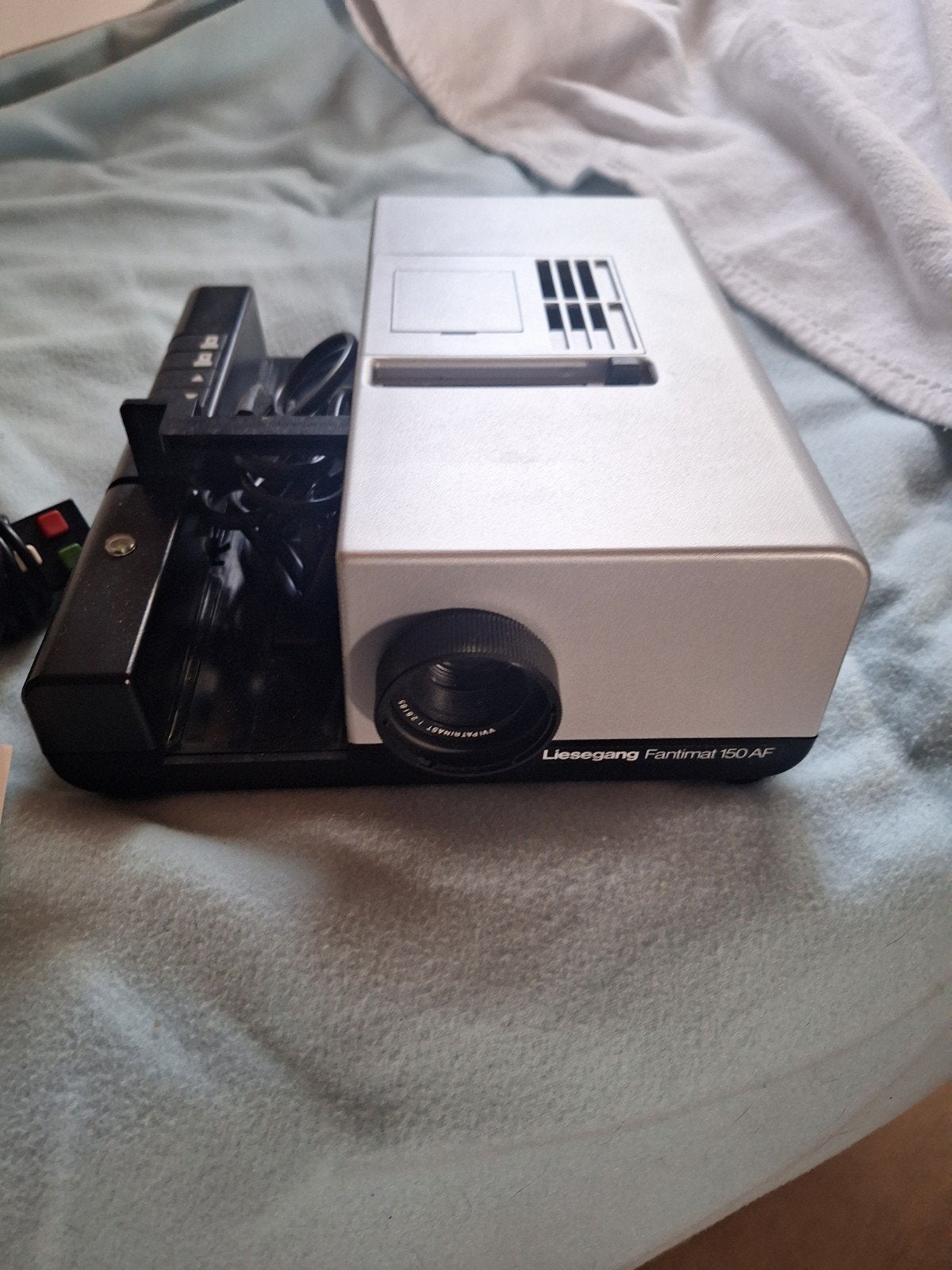 Liesegang Fantimat 150 AF Diaprojector met afstandsbediening, Audio, Tv en Foto, Diaprojectors, Ophalen of Verzenden, Zo goed als nieuw