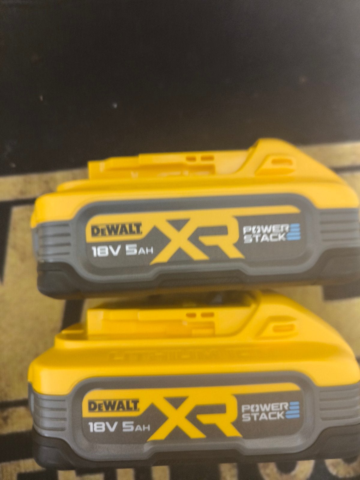 Dewalt Powerstack Accu's - Diverse Ampèrages, Ophalen, Zo goed als nieuw, 600 watt of meer, Overige typen