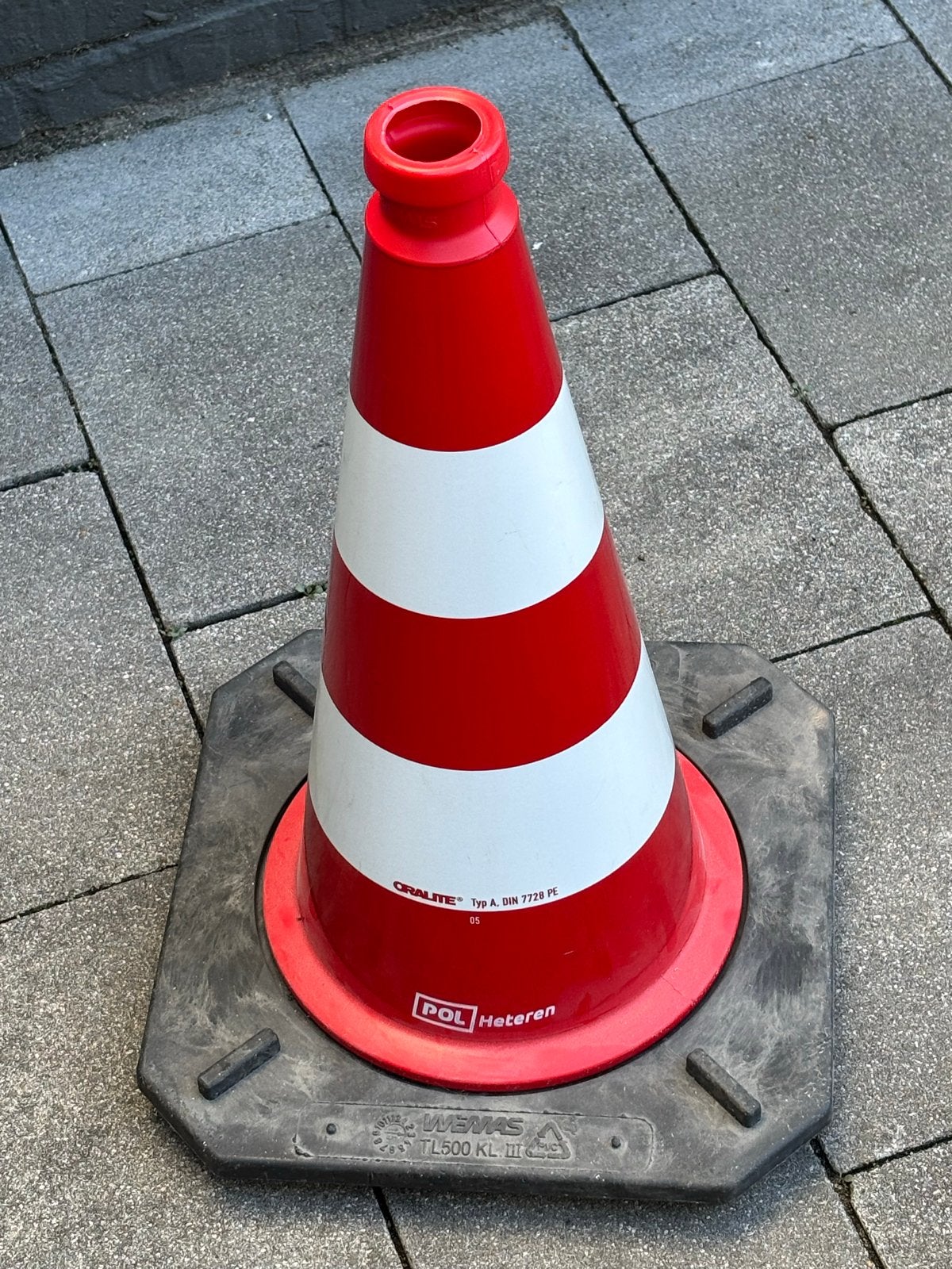 19 stuks verkeerskegel pion afzetting - Rood/Wit, Ophalen of Verzenden