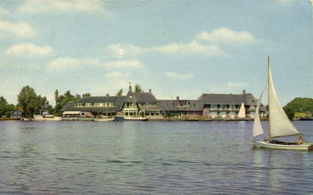 Hotel Princenhof, Eernewoude Fr. - gezicht op - ongelopen, Ophalen of Verzenden, 1960 tot 1980, Ongelopen, Friesland