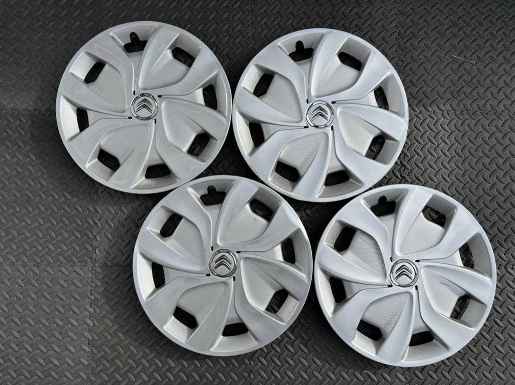 Set originele Citroen C2, C3 en Berlingo wieldoppen 15 inch, Ophalen of Verzenden, Gebruikt