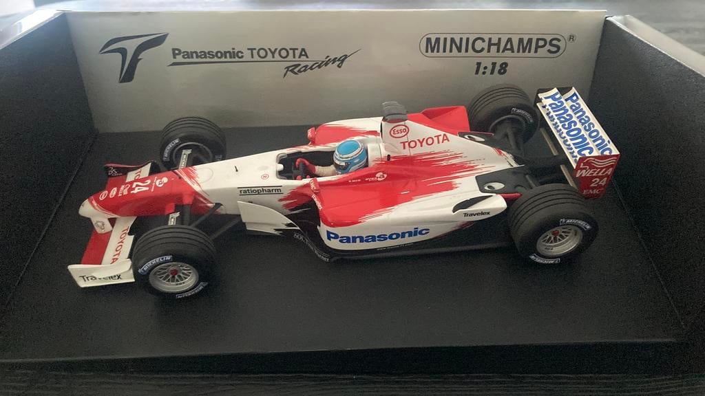 Formule 1 Toyota M Salo 1:18, Ophalen of Verzenden, Zo goed als nieuw, MiniChamps