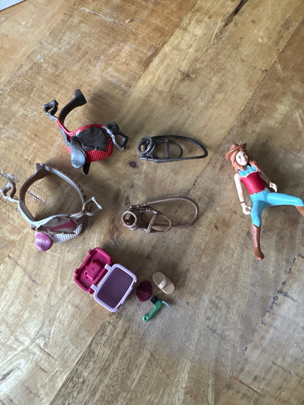 Schleich paardrijset met ruiter en accessoires, Ophalen of Verzenden, Gebruikt