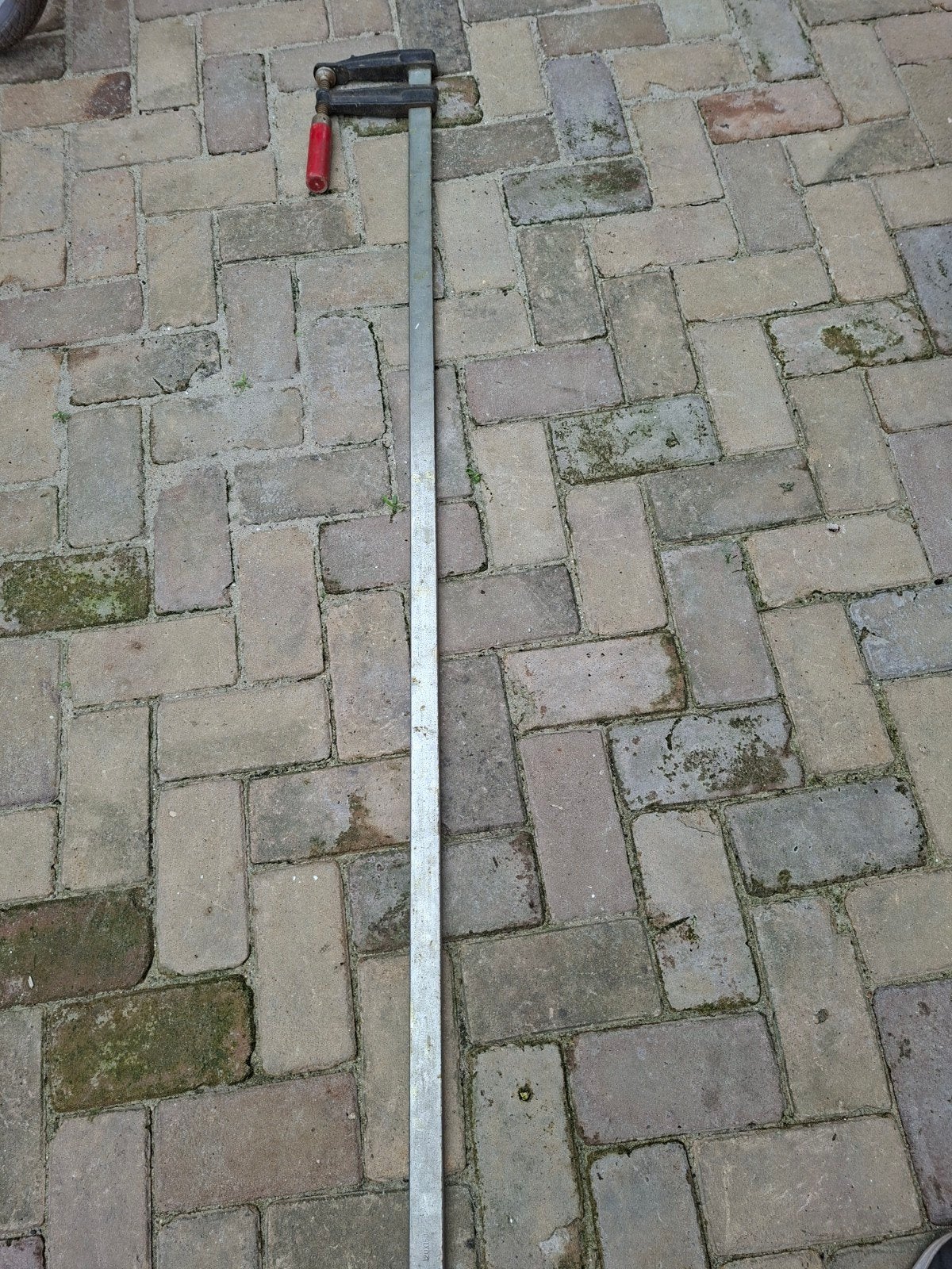 Lange lijmklem 1.60m, Doe-het-zelf en Verbouw, Gereedschap | Handgereedschap, Ophalen of Verzenden