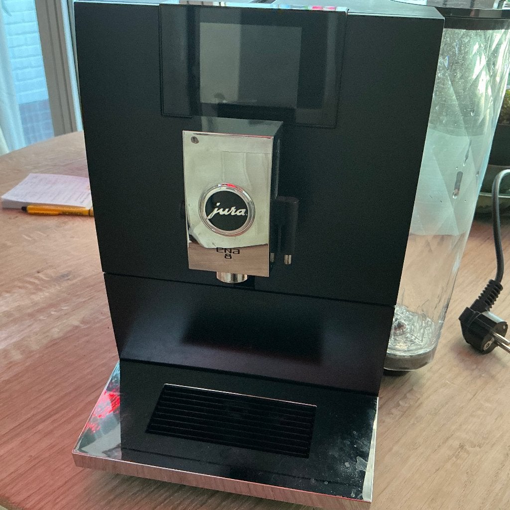 Jura ena8, Ophalen, Gebruikt, 10 kopjes of meer, Koffiemachine