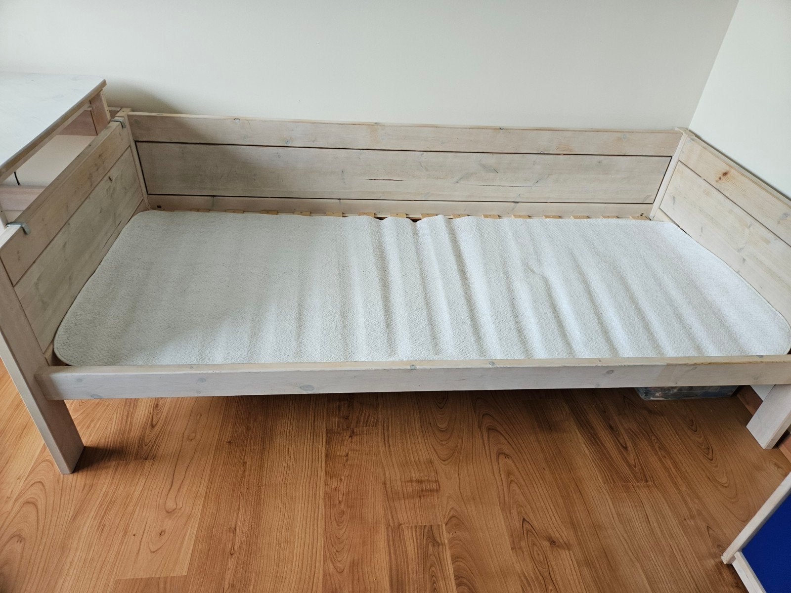 Lifetime bed, bureau, ladeblok en kledingkast, Ophalen, Gebruikt, 90 cm, Eenpersoons