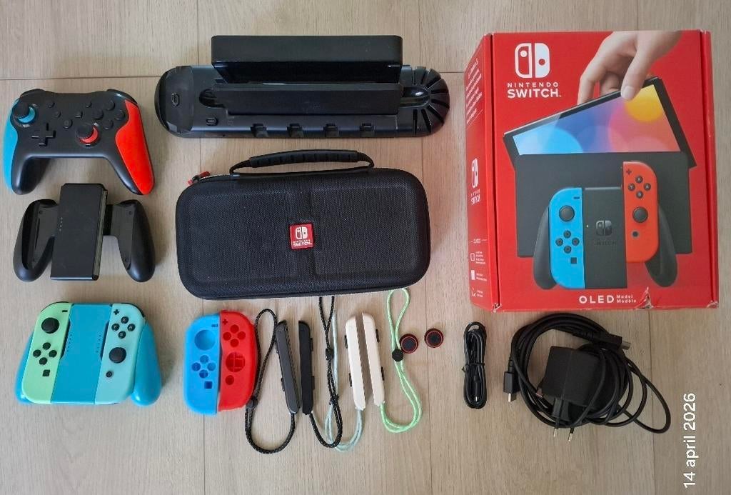 Nintendo Switch OLED. Compleet. Zeer goede staat, Spelcomputers en Games, Spelcomputers | Nintendo Switch, Ophalen of Verzenden