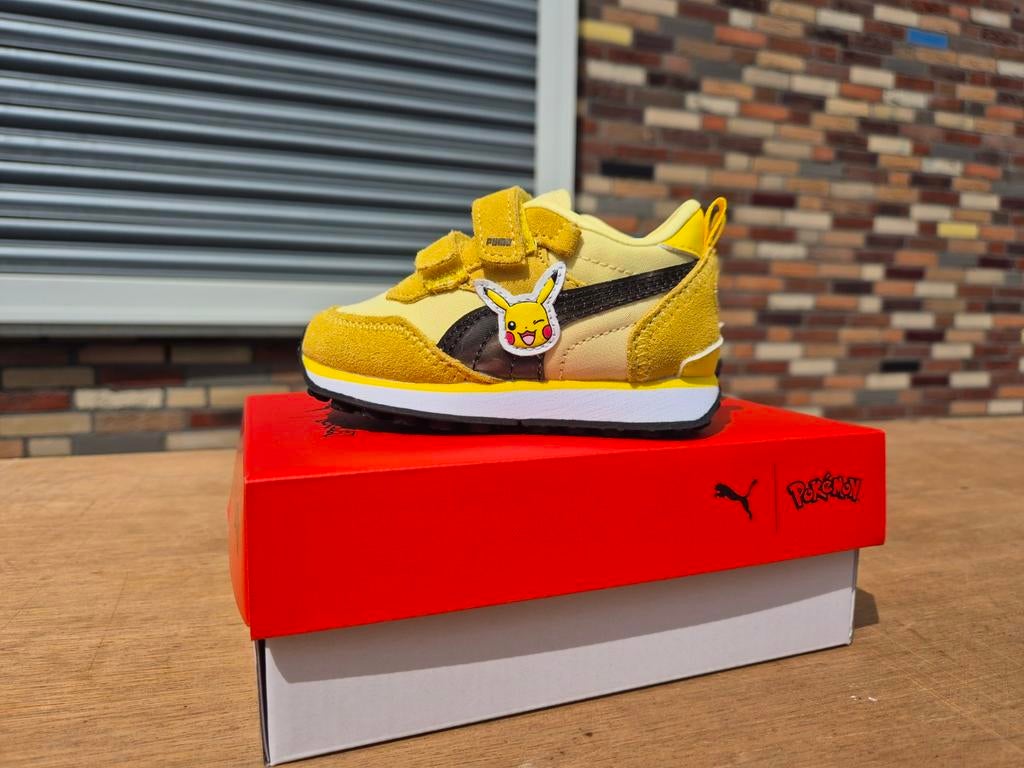 Nieuwe Pokémon Puma schoenen maat 20 - Pikachu editie, Ophalen of Verzenden