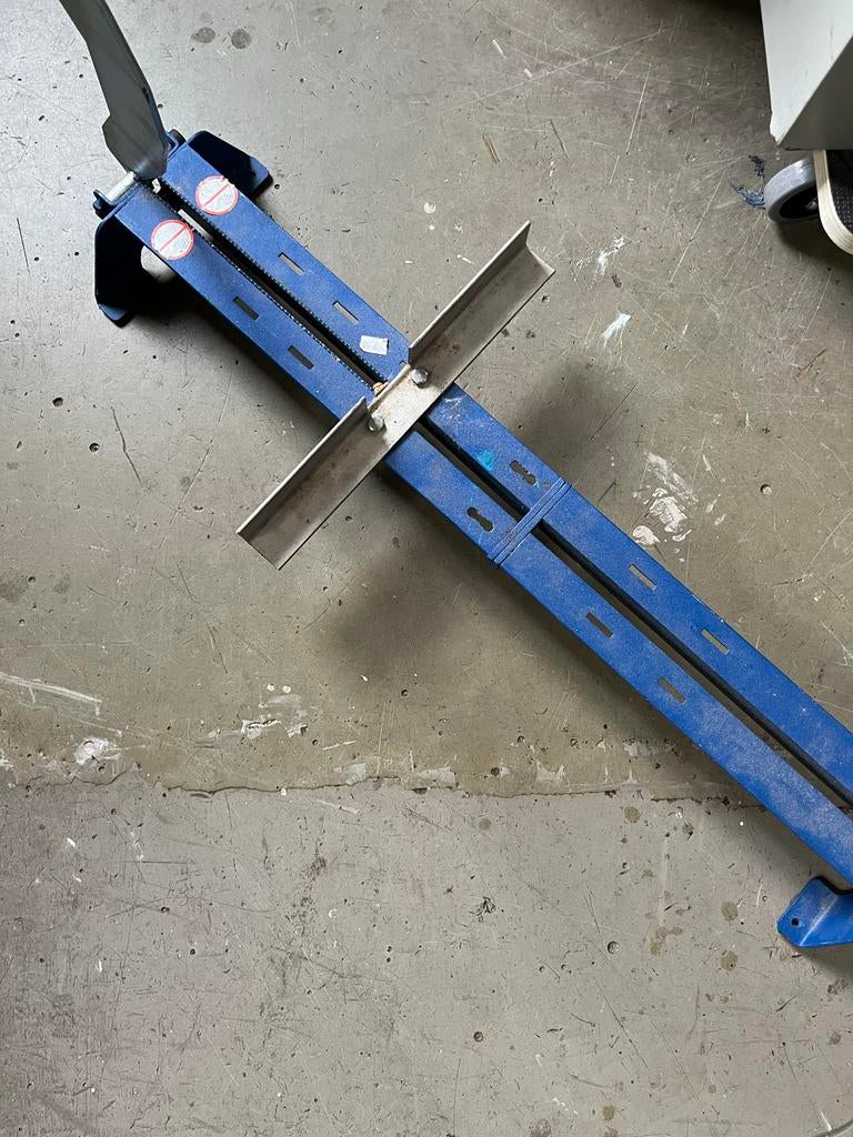 Laminaatknipper met hoeklijn voor rechte sneden, Ophalen, Zo goed als nieuw