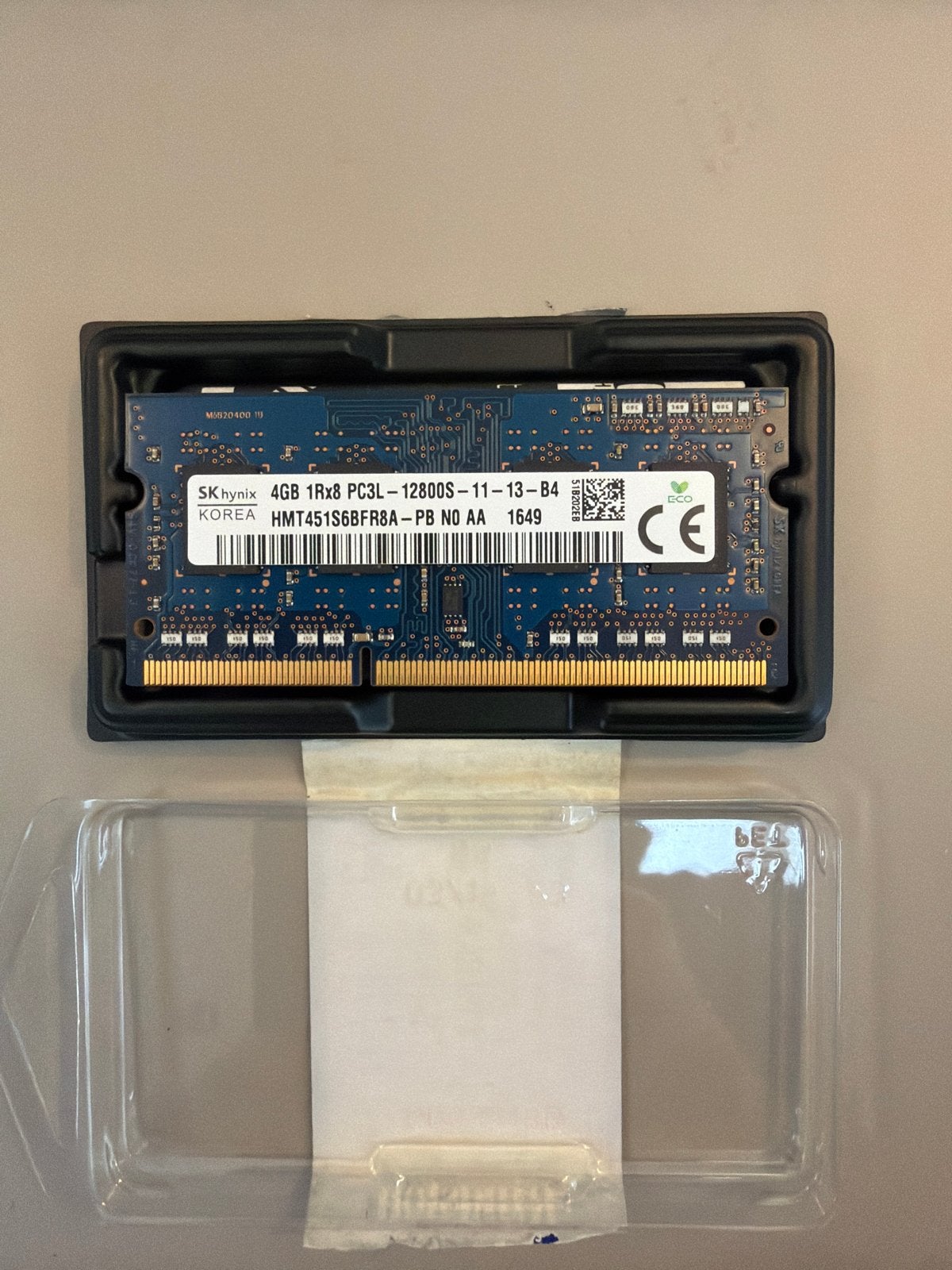 SK hynix 4GB DDR3L 12800S RAM Geheugenmodule, DDR3, Ophalen of Verzenden, Zo goed als nieuw, Laptop
