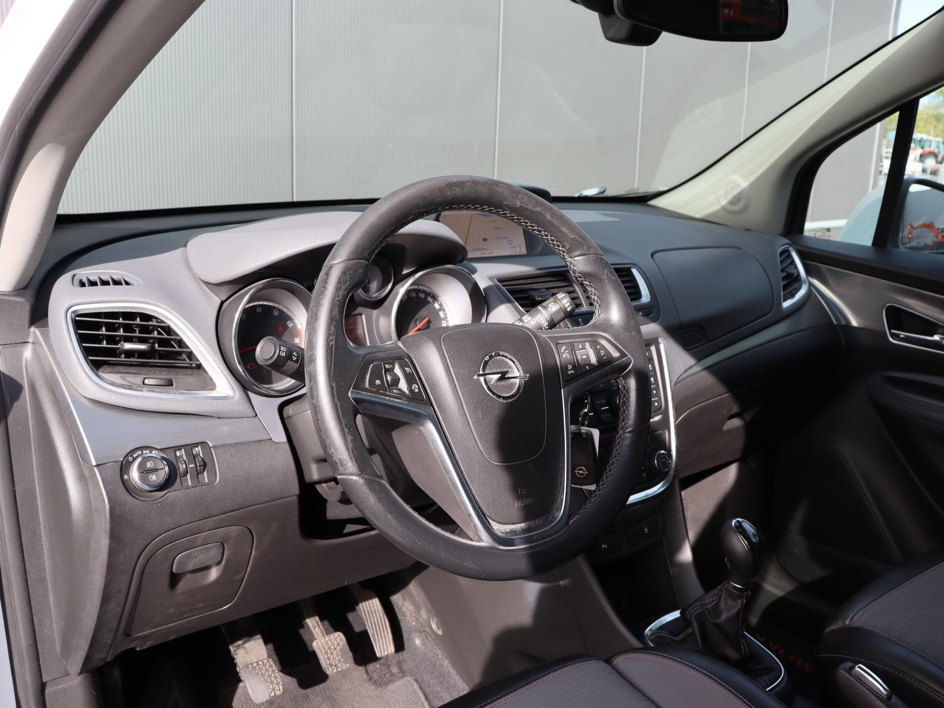 Foto 11 van Opel Mokka 1.4 T Cosmo LPG navi 1/2 Leer airco org NL