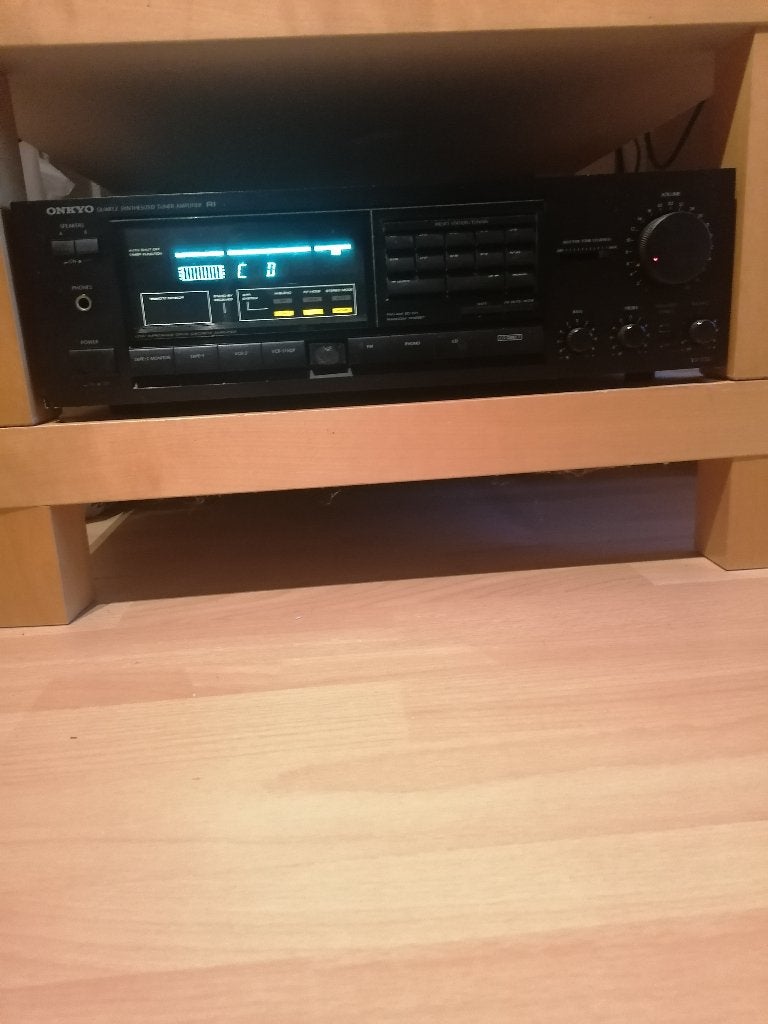 Onkyo tx-830 vintage receiver 1988 + afst. + folder 1e eign., Gebruikt, Ophalen of Verzenden, 60 tot 120 watt, Stereo