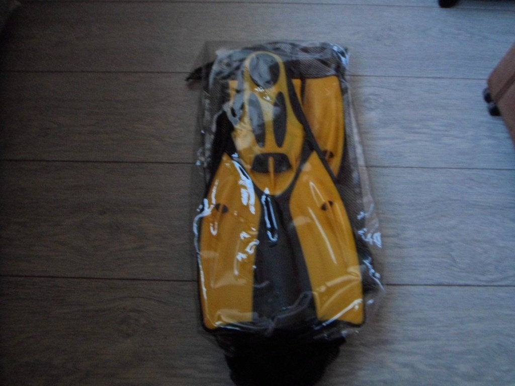 Flippers / vinnen nieuw in verpakking, maat M/L, Ophalen of Verzenden, Nieuw, Snorkelvinnen