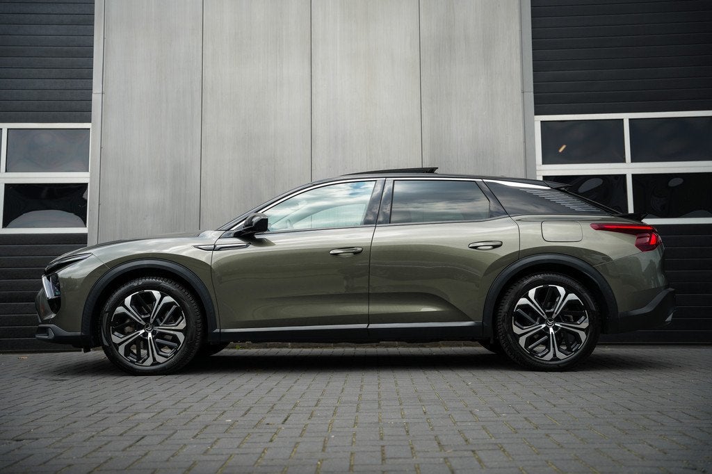 Citroën C5 X 1.6 Plug-in Hybrid 225 pk Business Plus BTW-Au, Gebruikt, 4 cilinders, Leder, Hybride Elektrisch/Benzine