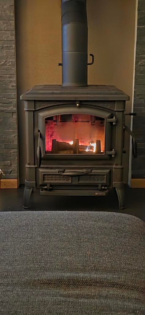 Houtkachel la nordica extraflame, Huis en Inrichting, Kachels, Gebruikt, Houtkachel, Ophalen of Verzenden, Vrijstaand