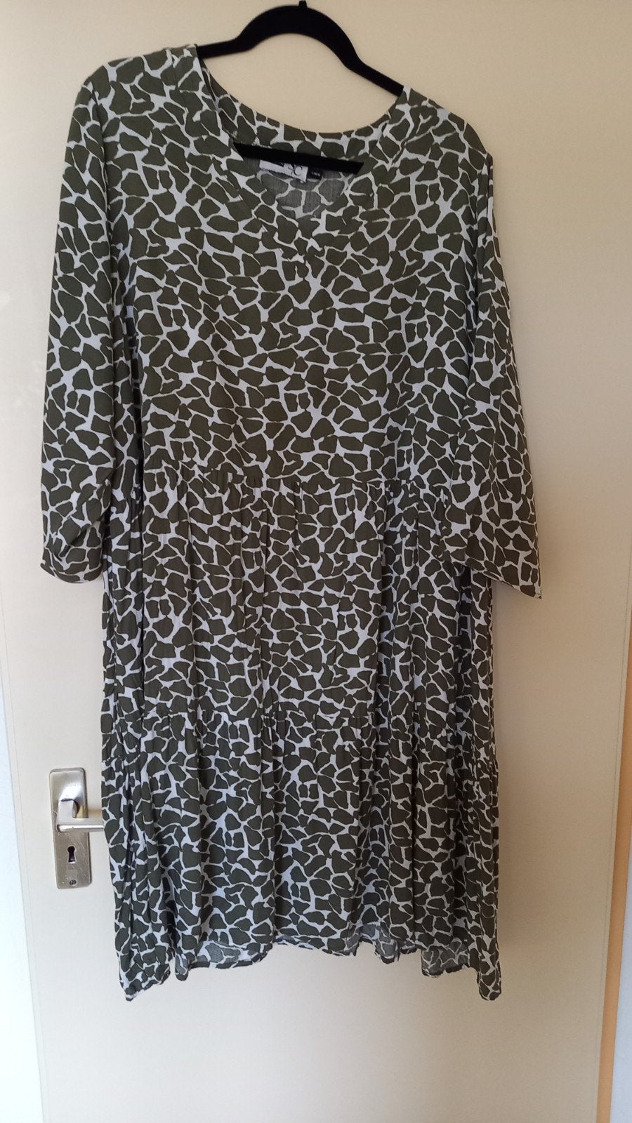 Zomerjurk van Studio, Kleding | Dames, Grote Maten, Ophalen of Verzenden, Zo goed als nieuw, Groen, Jurk