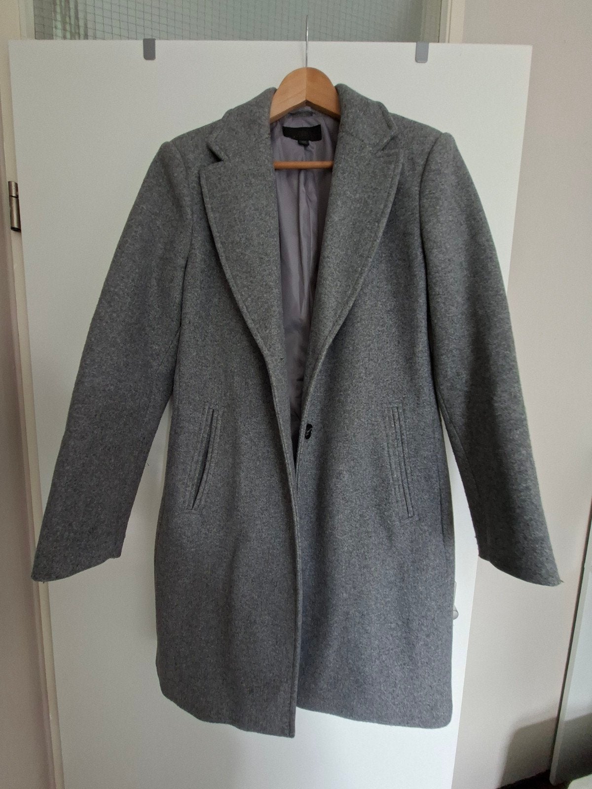 Zara jas / mantel mt. L - Mooi getailleerd, Kleding | Dames, Zara, Maat 42/44 (L), Ophalen of Verzenden, Grijs