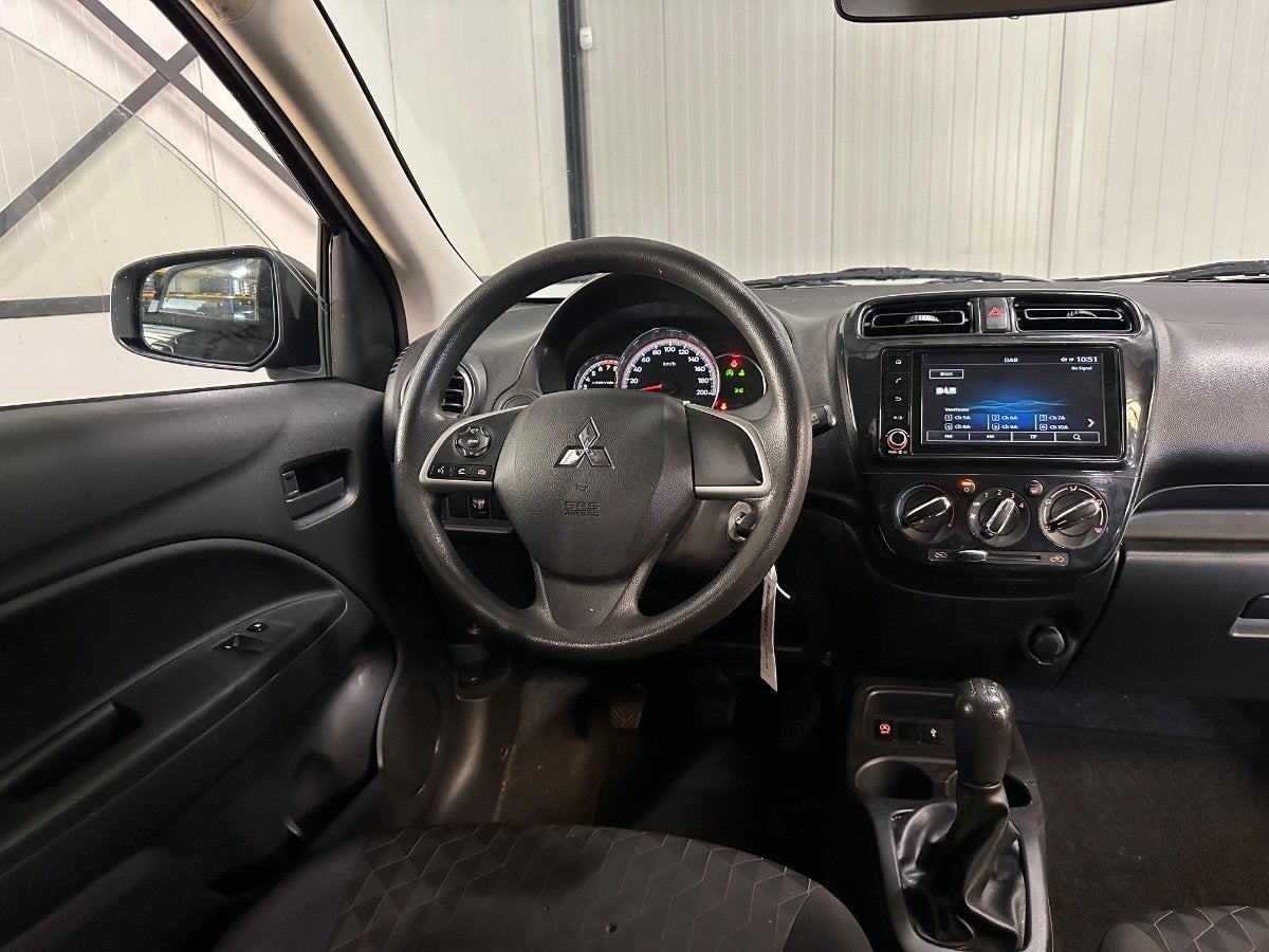 Mitsubishi Space Star 1.2 | Cool+ 5-Drs | Airco | Carplay, Auto's, Voorwielaandrijving, Gebruikt, 850 kg, Zwart