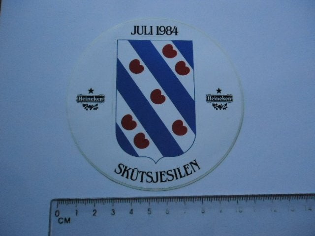 sticker 1984 SKUTSJESILEN Heineken friesland schild zeilen, Verzenden, Zo goed als nieuw