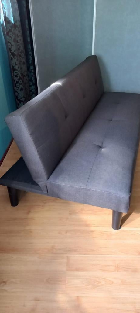 Comfortabele slaapbank - 180cm breed, 95cm diep, Ophalen, Gebruikt, Tweepersoons, 180 cm
