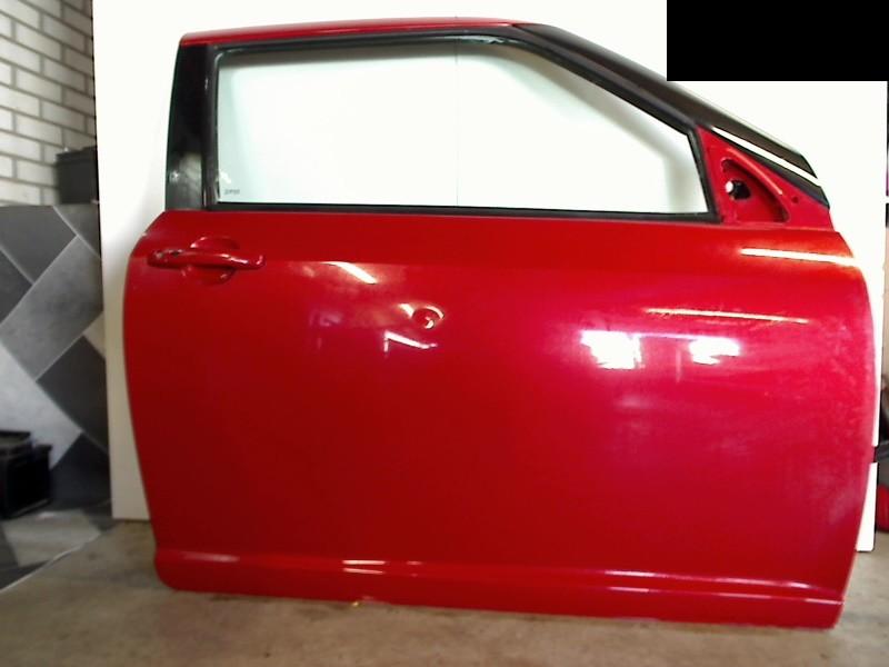 Portier Rechts Suzuki Swift (ZA/ZC/ZD1/2/3/9) 2003, Gebruikt, Suzuki Deutschland GmbH, Kontakt@suzuki.de, Suzuki-Allee 7, Bensheim 64625, , Duitsland