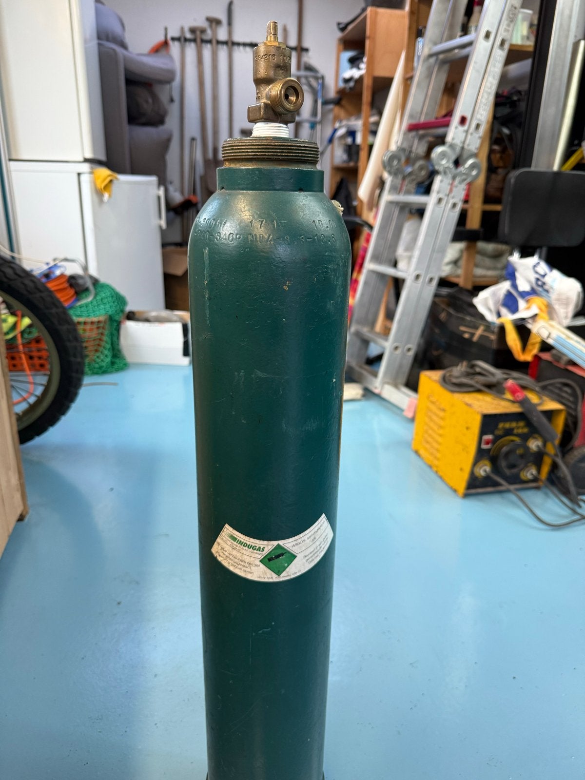 Argon gasfles 10 liter, Ophalen of Verzenden, Gebruikt, 150 tot 250 ampère, Overige typen