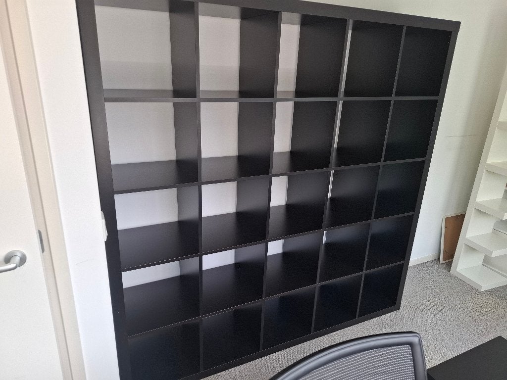 IKEA KALLAX Vakkenkast 5x5 – Zwartbruin (182x182 cm), Ophalen, Strak, Gebruikt, 150 tot 200 cm