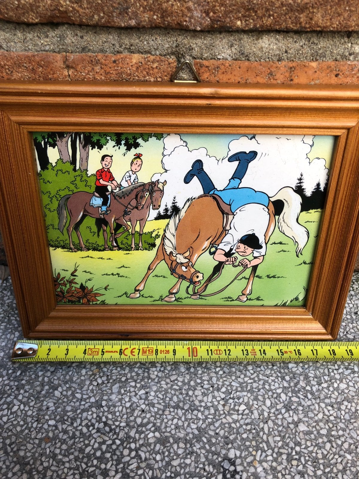 Vintage ingelijste tekening van paard en ruiter, Minder dan 50 cm, Gebruikt, Tekening, Ophalen of Verzenden