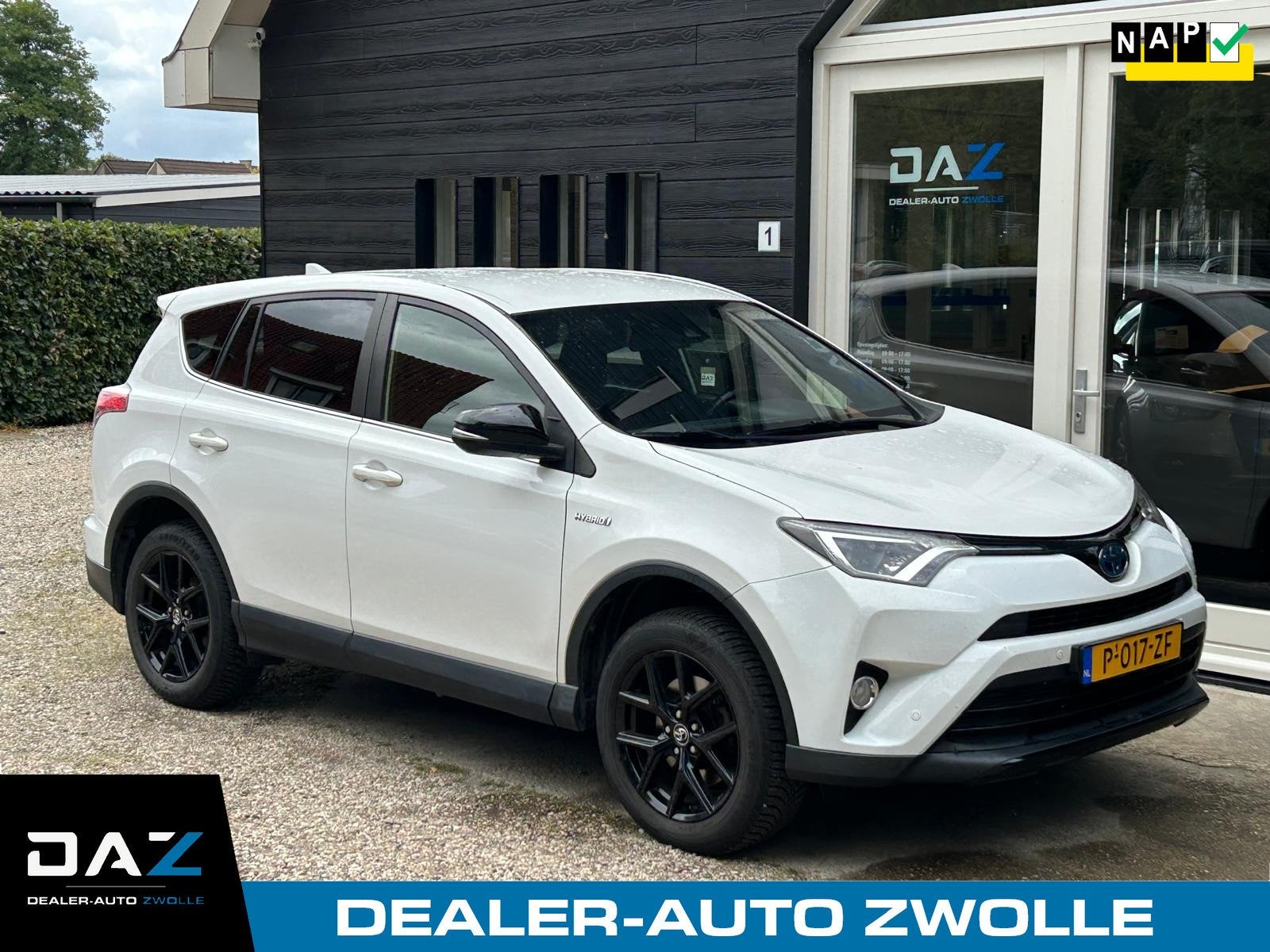 Toyota RAV4 2.5 Hybrid AWD Energy Aut/Ecc/Navi/Trekhaak, Automaat, Stof, Gebruikt, 1650 kg
