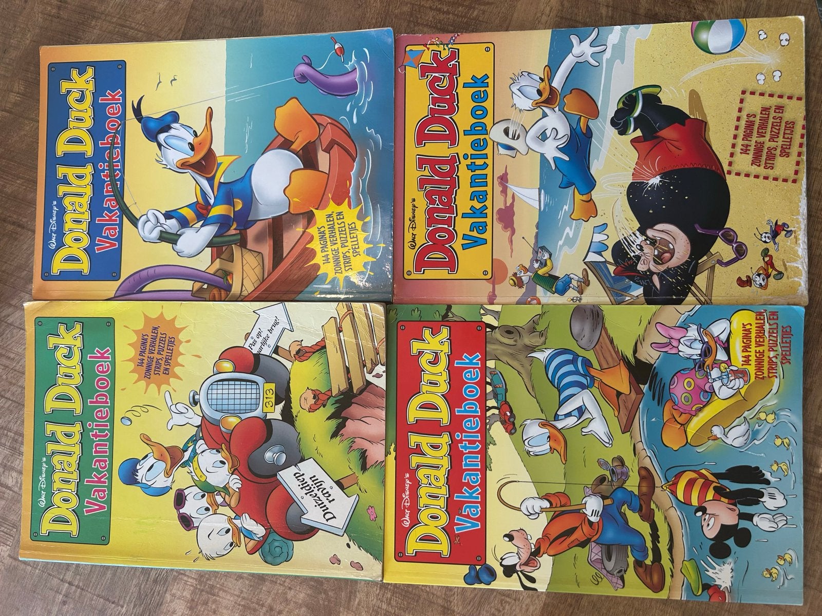 Donald Duck Vakantieboeken (2001-2017), Meerdere stripboeken, Ophalen of Verzenden, Gelezen