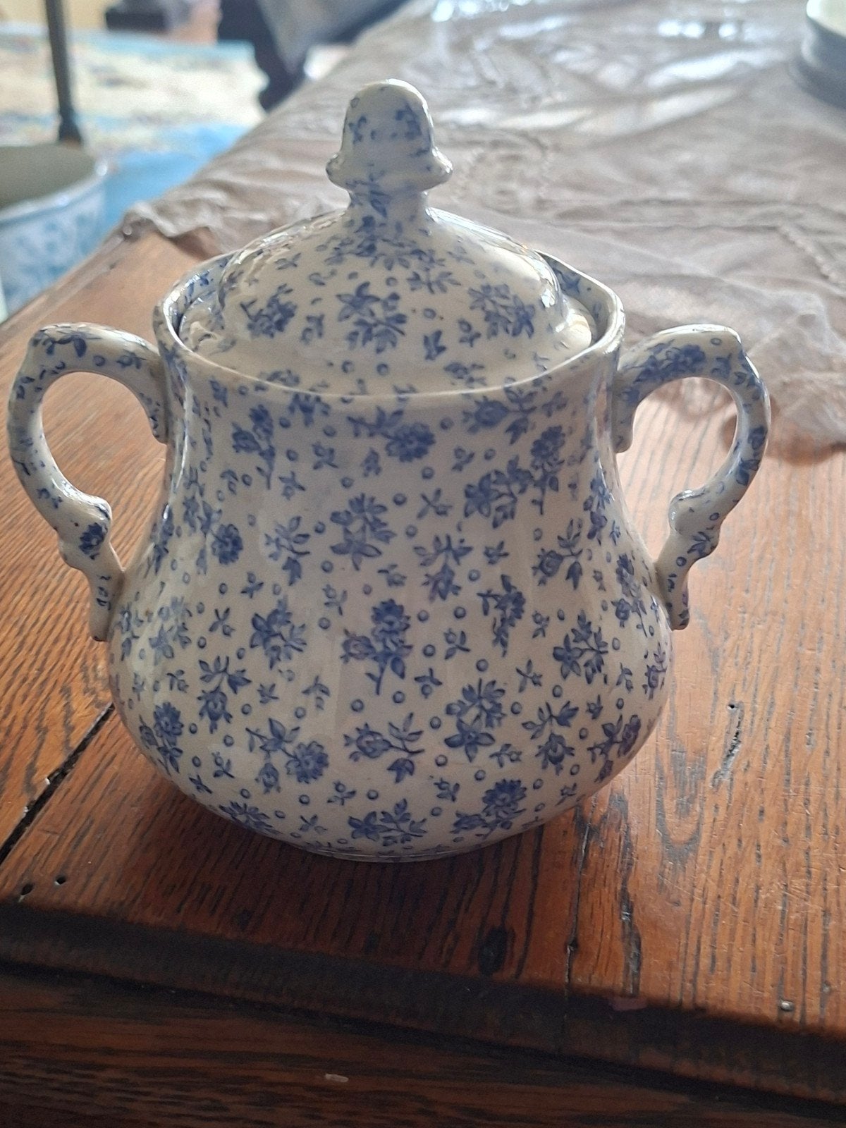 Te  koop  suikerpot annam petrus  regout, Antiek en Kunst, Ophalen of Verzenden