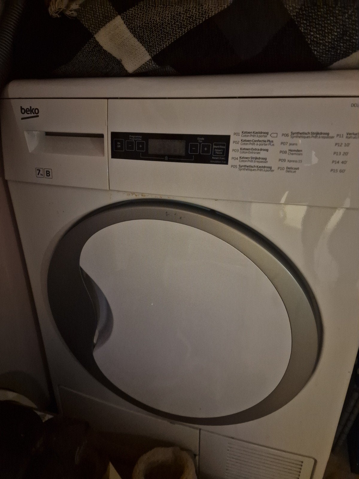 Beko droger defect - gratis af te halen voor onderdelen, Witgoed en Apparatuur, Wasdrogers, 6 tot 8 kg, Ophalen, Niet werkend