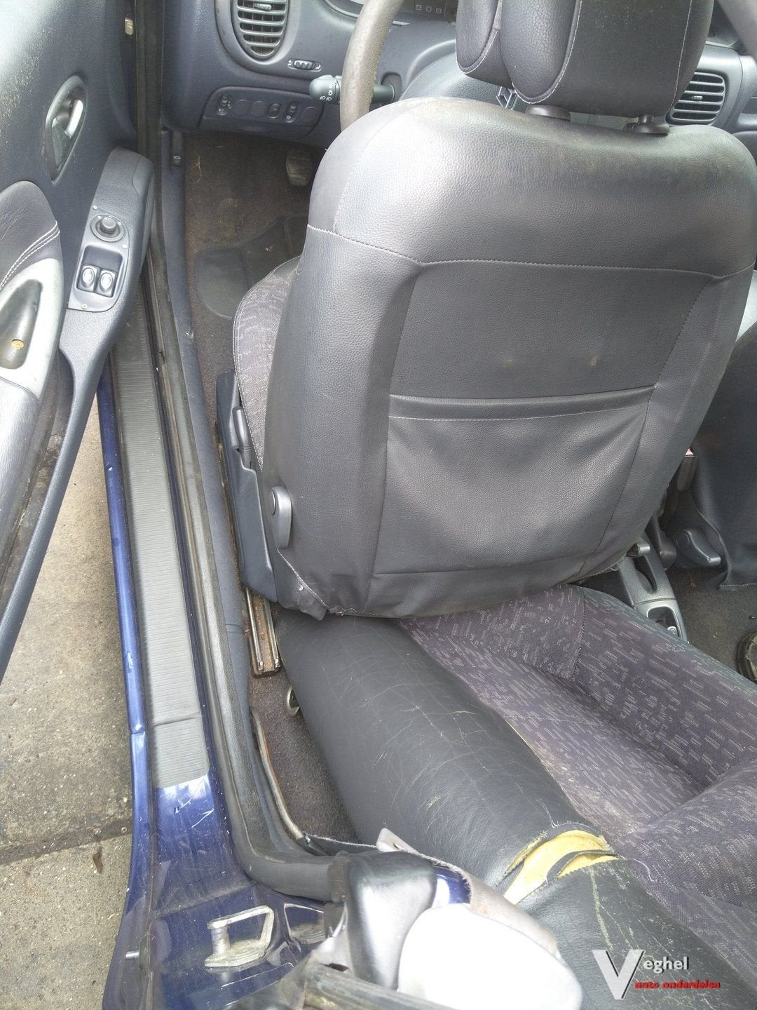 Renault Mégane cabriolet in onderdelen, Gebruikt, -, -, Ophalen of Verzenden