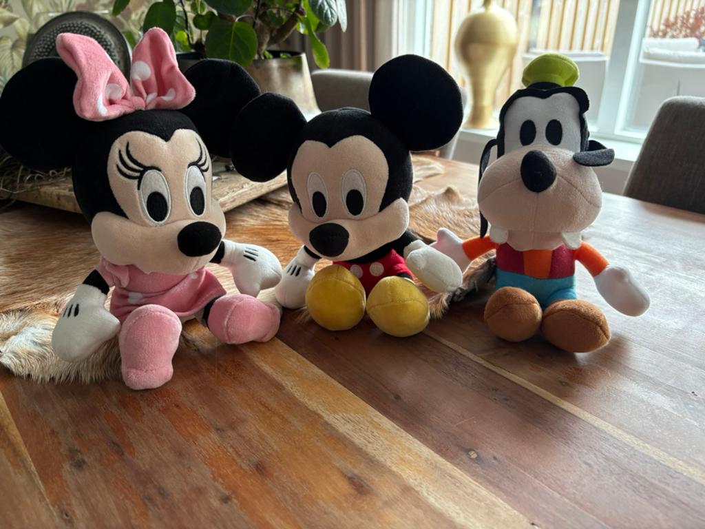 Minnie Mouse, Mickey Mouse en Goofy knuffels - Nieuwstaat, Muis, Disney, Ophalen of Verzenden, Zo goed als nieuw