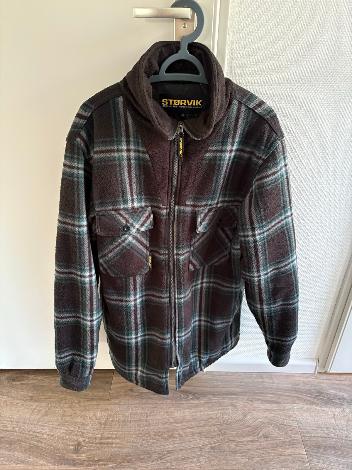 Størvik geruite fleece jas - Maat M, Ophalen of Verzenden, Zo goed als nieuw, Maat 48/50 (M), Meerkleurig