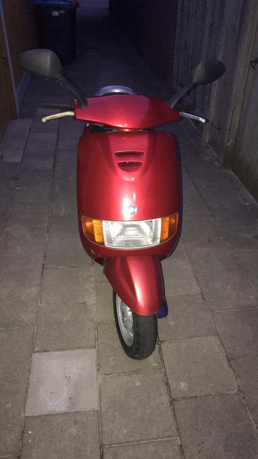 Piaggio Sfera RST 125CC, Ophalen, Overige modellen, 125 cc, Zo goed als nieuw