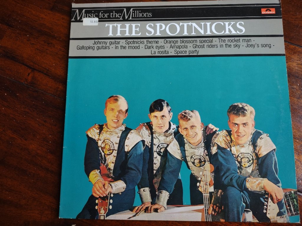 LP - Music for the millions - The Spotnicks, Cd's en Dvd's, Vinyl | Rock, Ophalen of Verzenden, Zo goed als nieuw, 12 inch, Rock-'n-roll