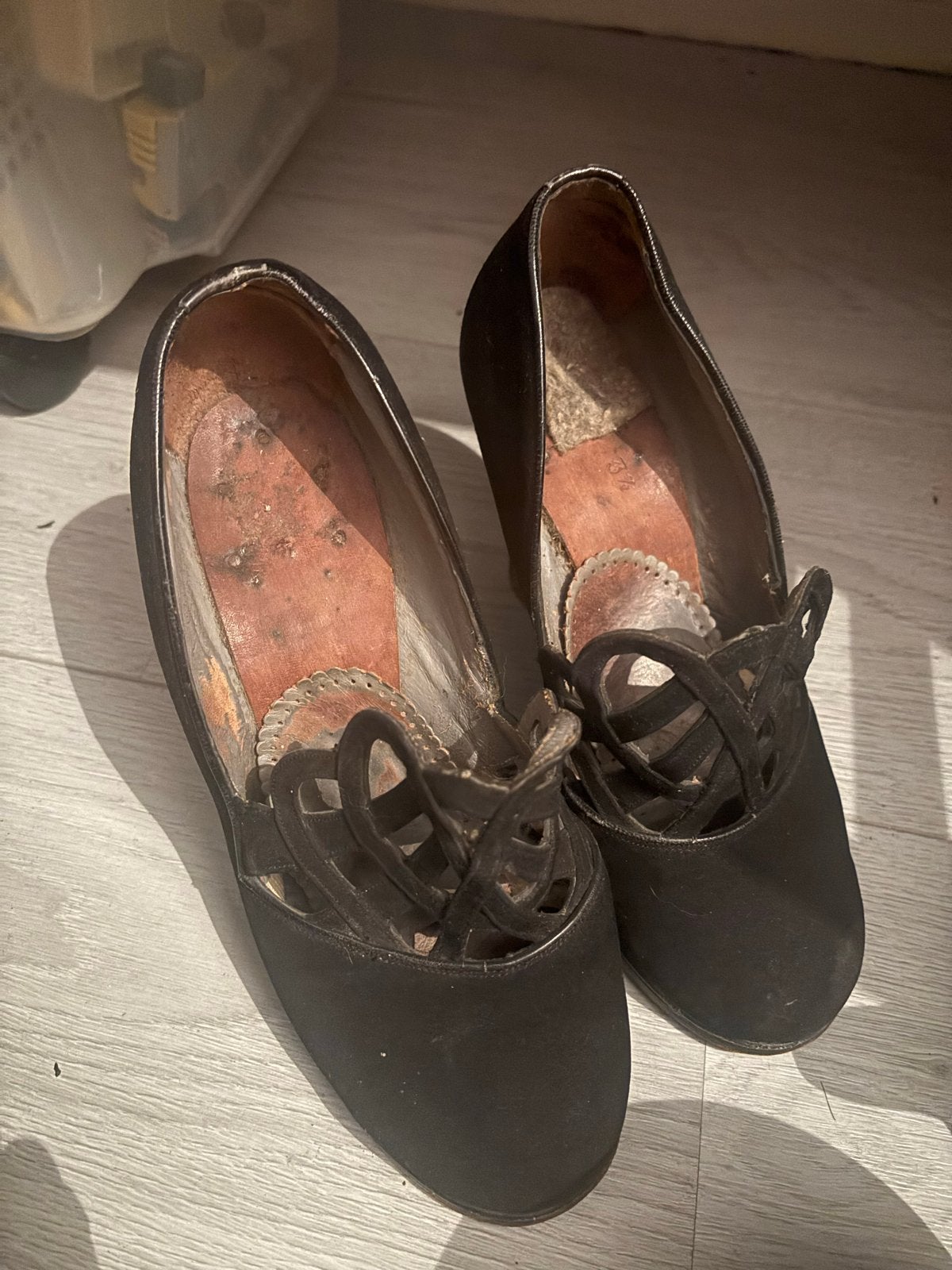 Vintage dansschoenen maat 36, Kleding | Dames, Ophalen of Verzenden, Gedragen, Zwart, Dansschoenen
