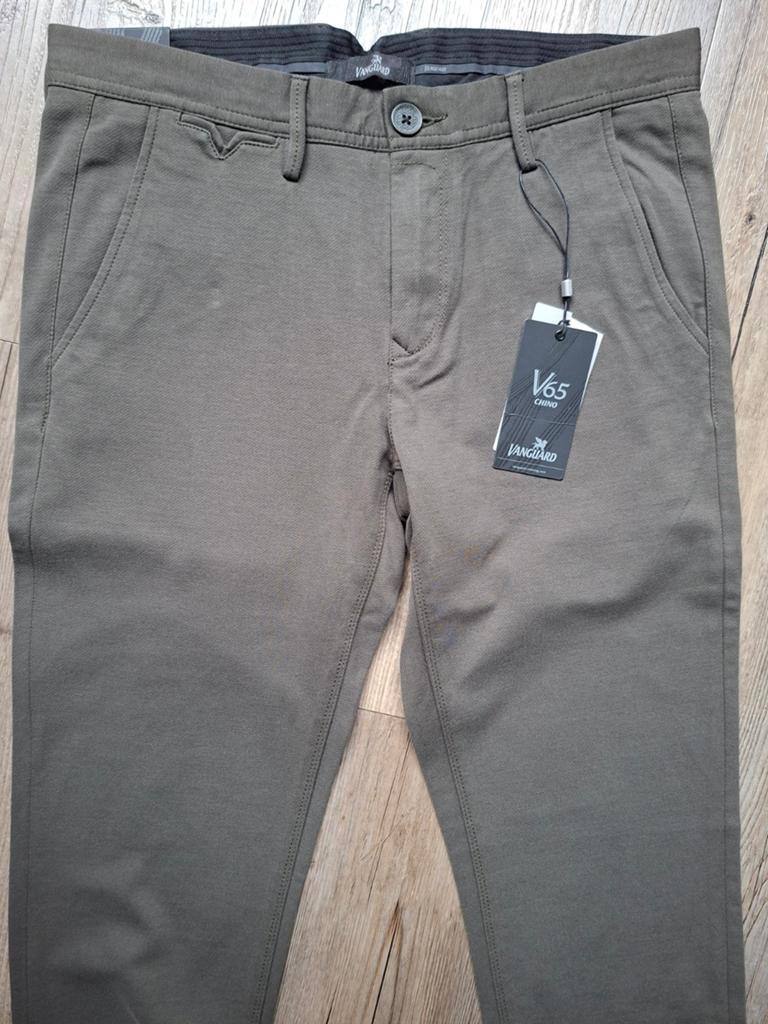 VANGUARD V65 slimfit chino W31 L34, Maat 48/50 (M), Nieuw, Ophalen of Verzenden, Vanguard