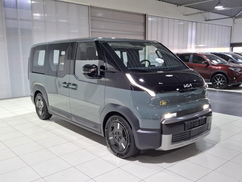 Kia PV5 Passenger Plus 71.2 kWh Nu te bestellen !, Auto's, Overige modellen, 2096 kg, Leder en Stof, 163 pk