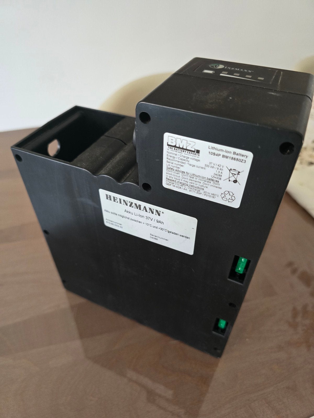 Gezocht: Heinzmann / BMZ 37V 9Ah accu voor Huka driewielfiet, Ophalen of Verzenden