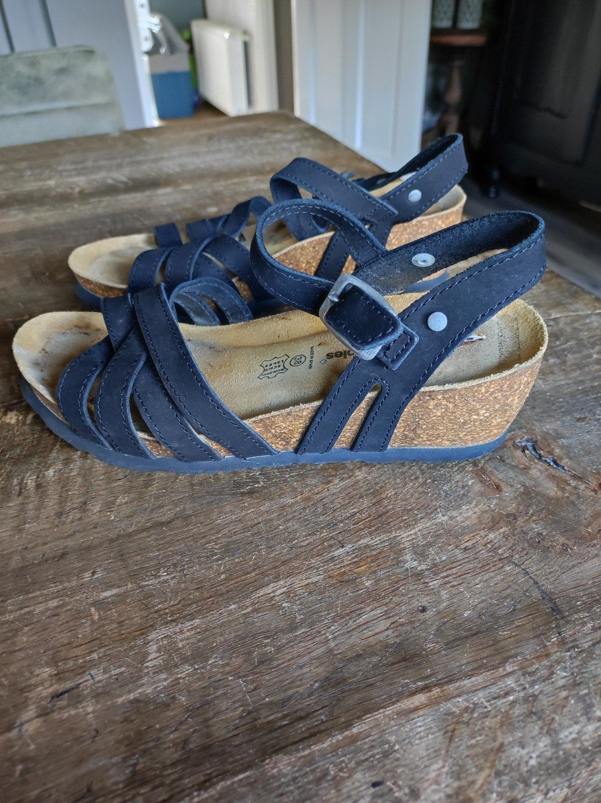 Sandalen sleehak zwart maat 38 Hush puppies, Ophalen of Verzenden, Zo goed als nieuw, Zwart, Sandalen of Muiltjes