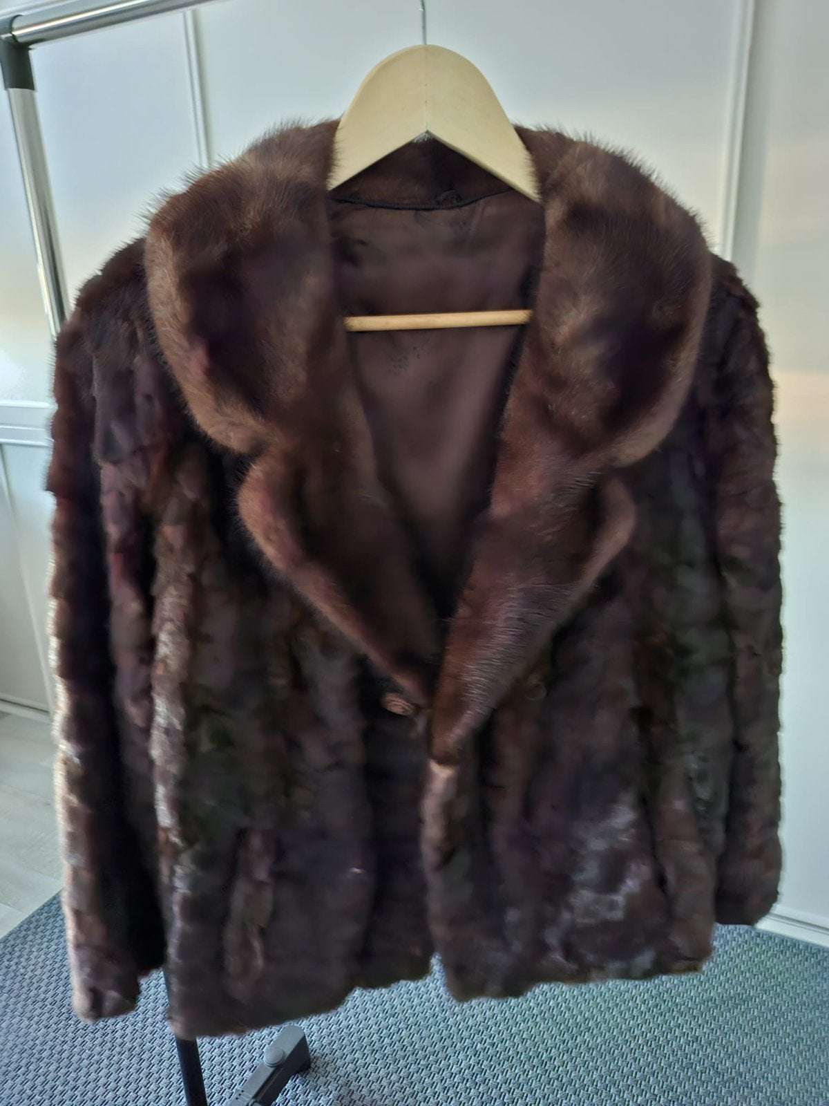 Echte bontjas bruin maat 38/40, Kleding | Dames, Jassen | Winter, Ophalen of Verzenden, Zo goed als nieuw, Maat 38/40 (M), Zwart