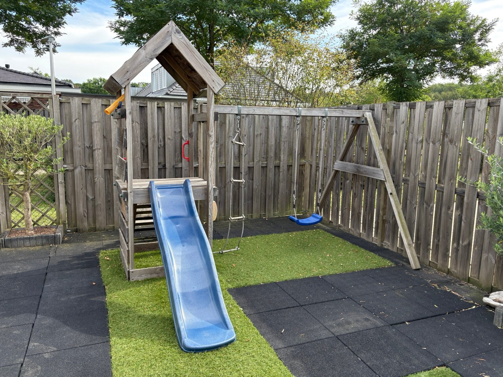 Schommel/ glijbaan/ klimrek, Kinderen en Baby's, Speelgoed | Buiten | Speeltoestellen, Ophalen, Gebruikt, Schommel