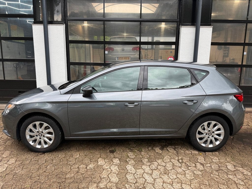 SEAT Leon 1.4 TSI Style*Clima*PDC*Stoelverwarming*Nap*Cruise, Voorwielaandrijving, Stof, Gebruikt, Zwart